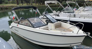 Quicksilver Activ 555 Bowrider