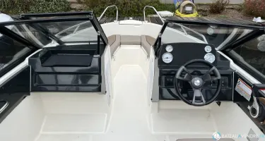 Quicksilver Activ 555 Bowrider