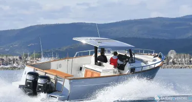 Rhea  32