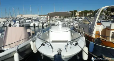 Jeanneau Cap Camarat 7.5 CC