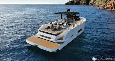 De Antonio Yachts D42