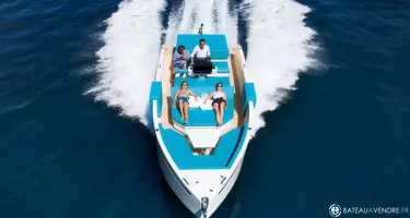 De Antonio Yachts D28 Deck