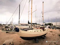 Bruce Roberts  40 Spray