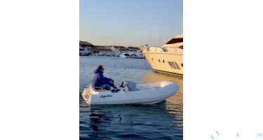 Agilis Jet Tender 330