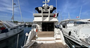 Fairline Squadron 42