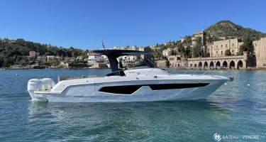 Sessa Marine Key Largo 40