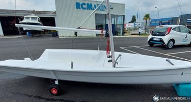 Beneteau First 14