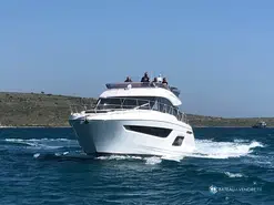 Bavaria R55 Fly