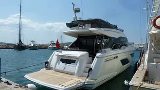 Bavaria R55 Fly