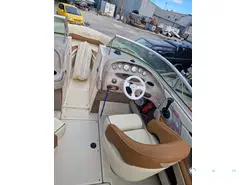 Sea Ray  240