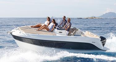 Quicksilver Activ 805 Sundeck