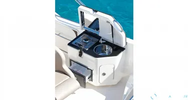 Quicksilver Activ 755 Sundeck