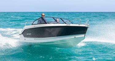 Quicksilver Activ 555 Bowrider