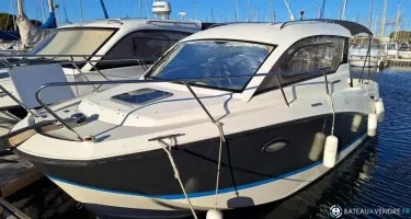 Quicksilver Activ 705 Cruiser
