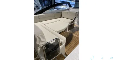Parker  690 Bow Rider