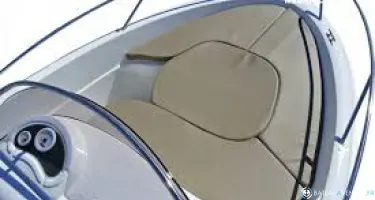 B2 Marine Cap Ferret 522 Open