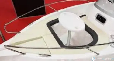 B2 Marine Cap Ferret 572 Open