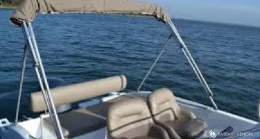 B2 Marine  572 Open Limited