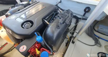 Chris Craft Corsair 27