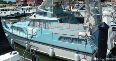 Blade Marine Solar 32