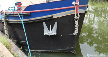 Barge Live Aboard