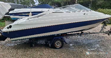 Bayliner Capri 2052