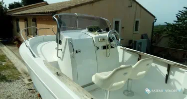 Sessa Marine Key Largo 20 Deck