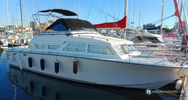 Coronet  32 Oceanfarer