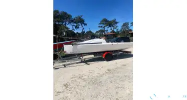 Beneteau First 18