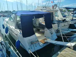 Cruisers Yachts  3060 Rogue