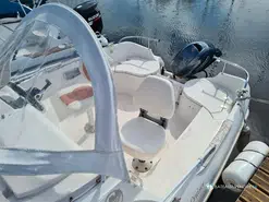 Quicksilver  470 Cabine