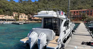 Beneteau Antares 11 Fly