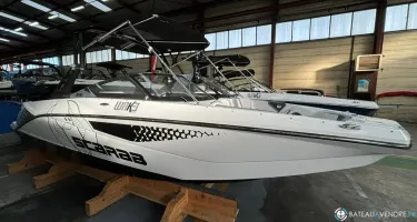 Scarab Boats Scarab 215 LE