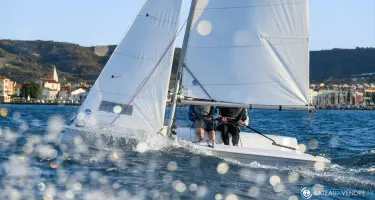 Beneteau First 14