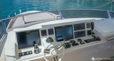 Jeanneau Prestige 750