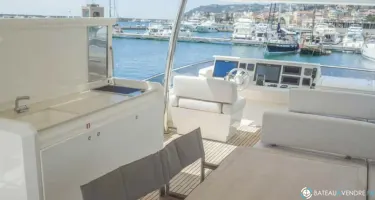Jeanneau Prestige 750