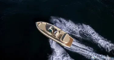 Invictus  280 TT