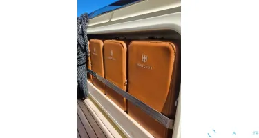 Invictus  460 TT