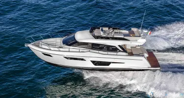 Ferretti  500