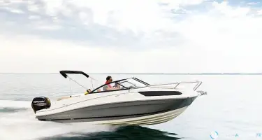 Bayliner VR5 Cuddy OB