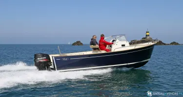 Rhea  27 Escapade