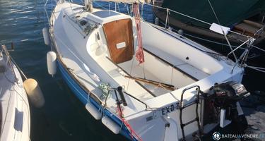 Beneteau First 210