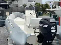 Bombard Ribster 550