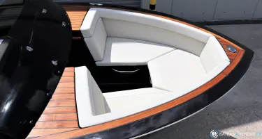 VTS Boats Flying Shark 5.7