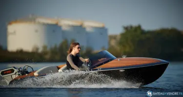 VTS Boats Flying Shark 4.2