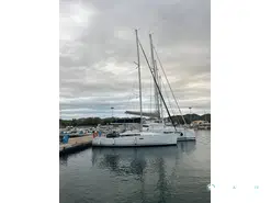 Beneteau Oceanis 37