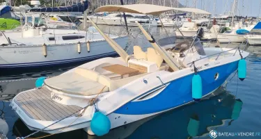 Sessa Marine Key Largo 27 Inboard