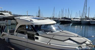 Beneteau Antares 8