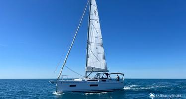 Beneteau Oceanis 37.1