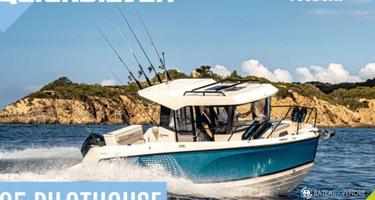 Quicksilver Activ 705 Pilothouse